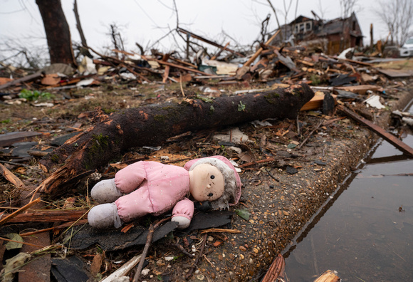 Tornadoe Recovery in Kentucky